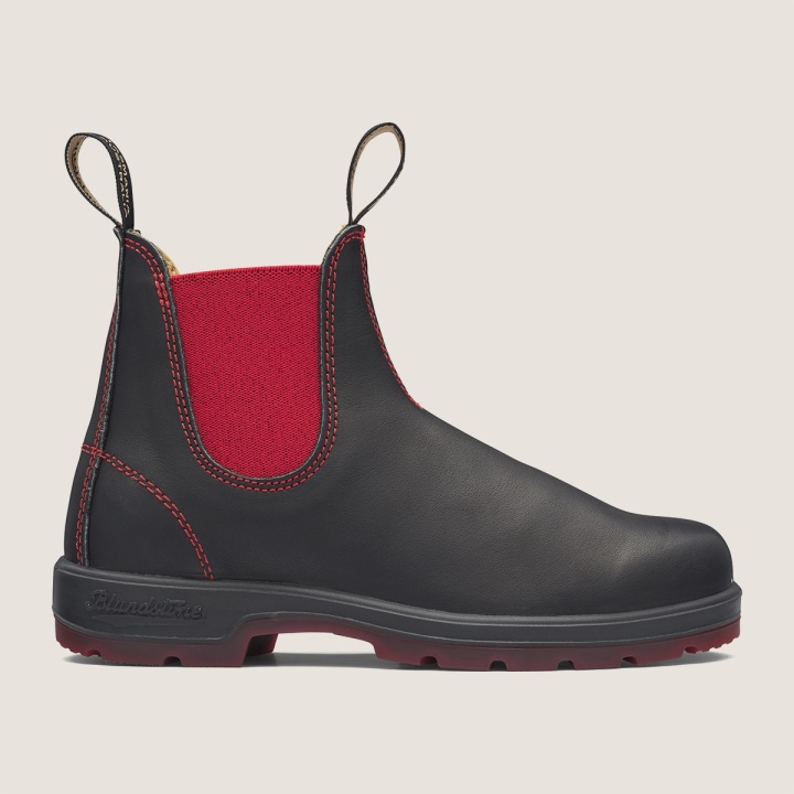 Blundstone المرأة كلاسيك جزمة تشيلسي أسود / أحمر