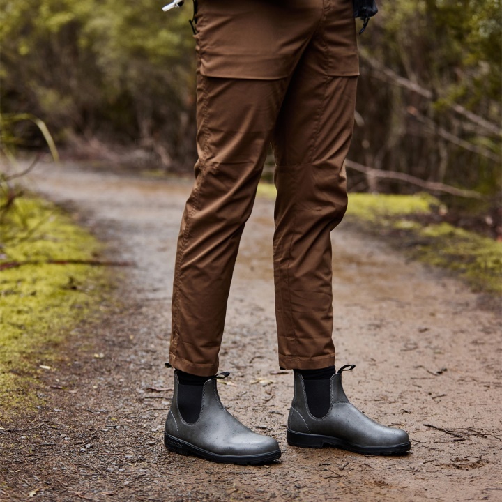 أحذية Blundstone الرجالية الأصلية باللون الرمادي الصلب