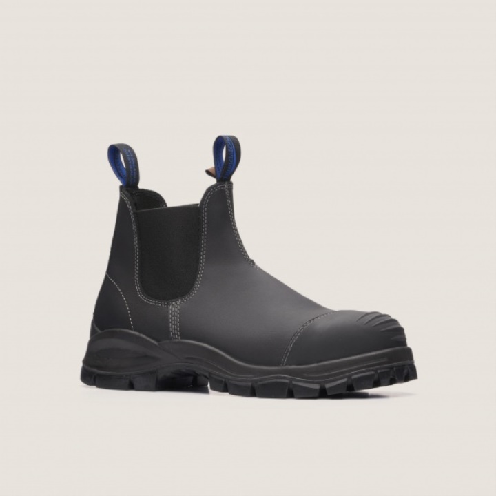 أحذية عمل Blundstone المتطرفة باللون الأسود