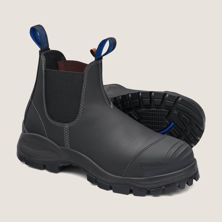 أحذية عمل Blundstone المتطرفة باللون الأسود